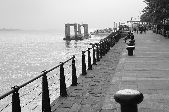 20110506-020-w960