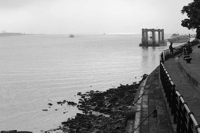 20110506-008-w960