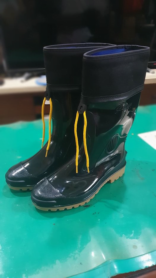 山行者3.5版之雨鞋控